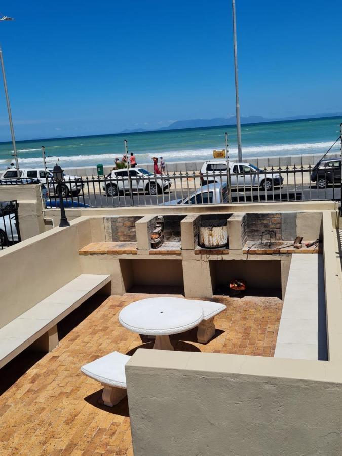 Silver Lining Beach Apartment Kapsztad Zewnętrze zdjęcie