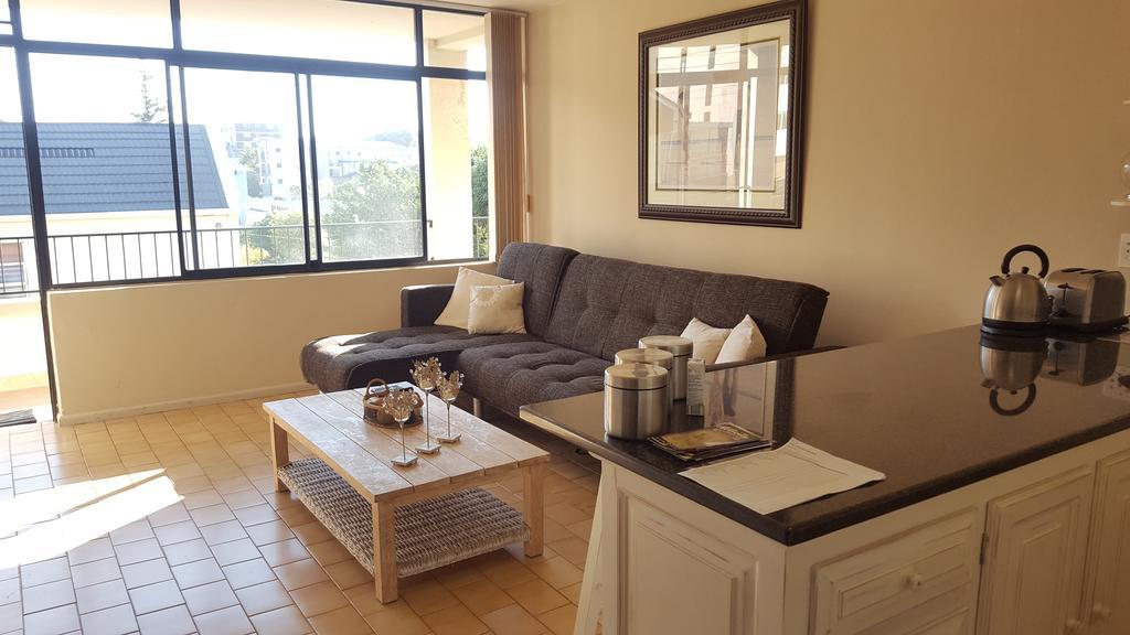 Silver Lining Beach Apartment Kapsztad Zewnętrze zdjęcie