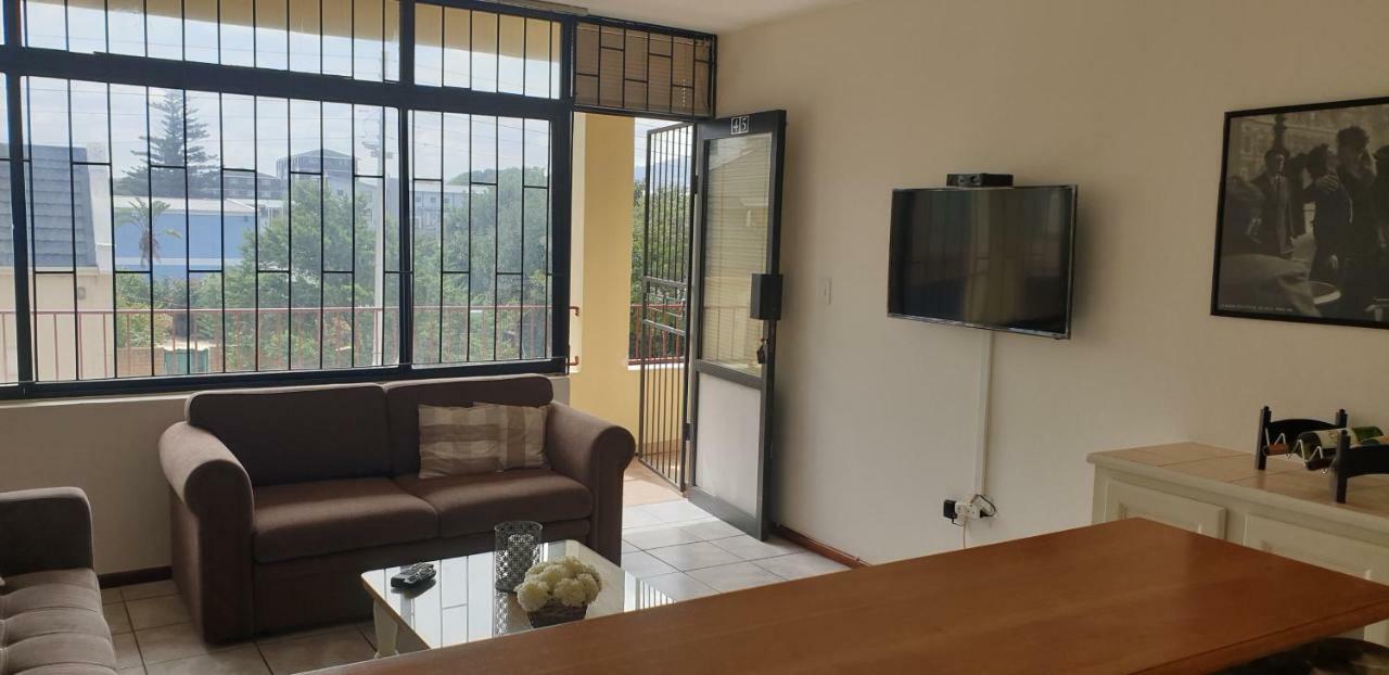 Silver Lining Beach Apartment Kapsztad Zewnętrze zdjęcie