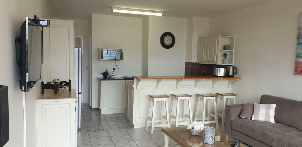 Silver Lining Beach Apartment Kapsztad Zewnętrze zdjęcie