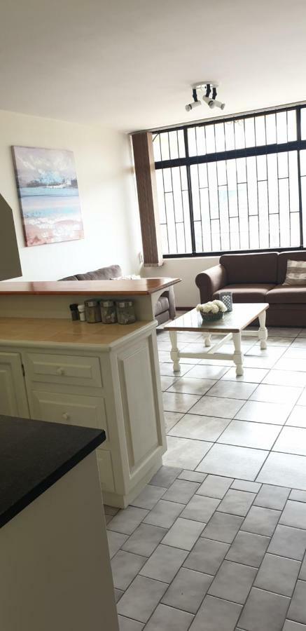 Silver Lining Beach Apartment Kapsztad Zewnętrze zdjęcie